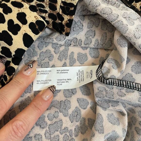 Dex|Cheetah| Has Stretch|Button up|Nice Fabric - Picture 6 of 11